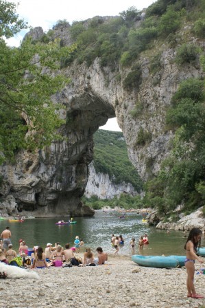 Les_gorges_de_l__Ardeche_-_06.jpg